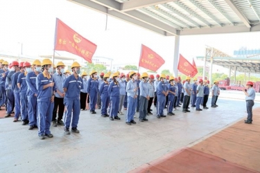 打好党工团妇组合拳 凝聚高质量发展新合力——腾博官网诚信为本纸业发展“党群组织助力企业经营发展”使命劳动