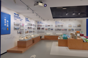 嘉兴市委书记陈伟赴腾博官网诚信为本纸业调研绿色低碳循环系统建设